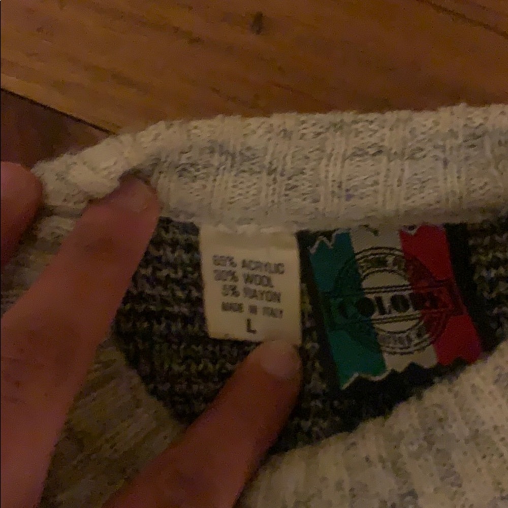 Sweater - Picture 2 of 3